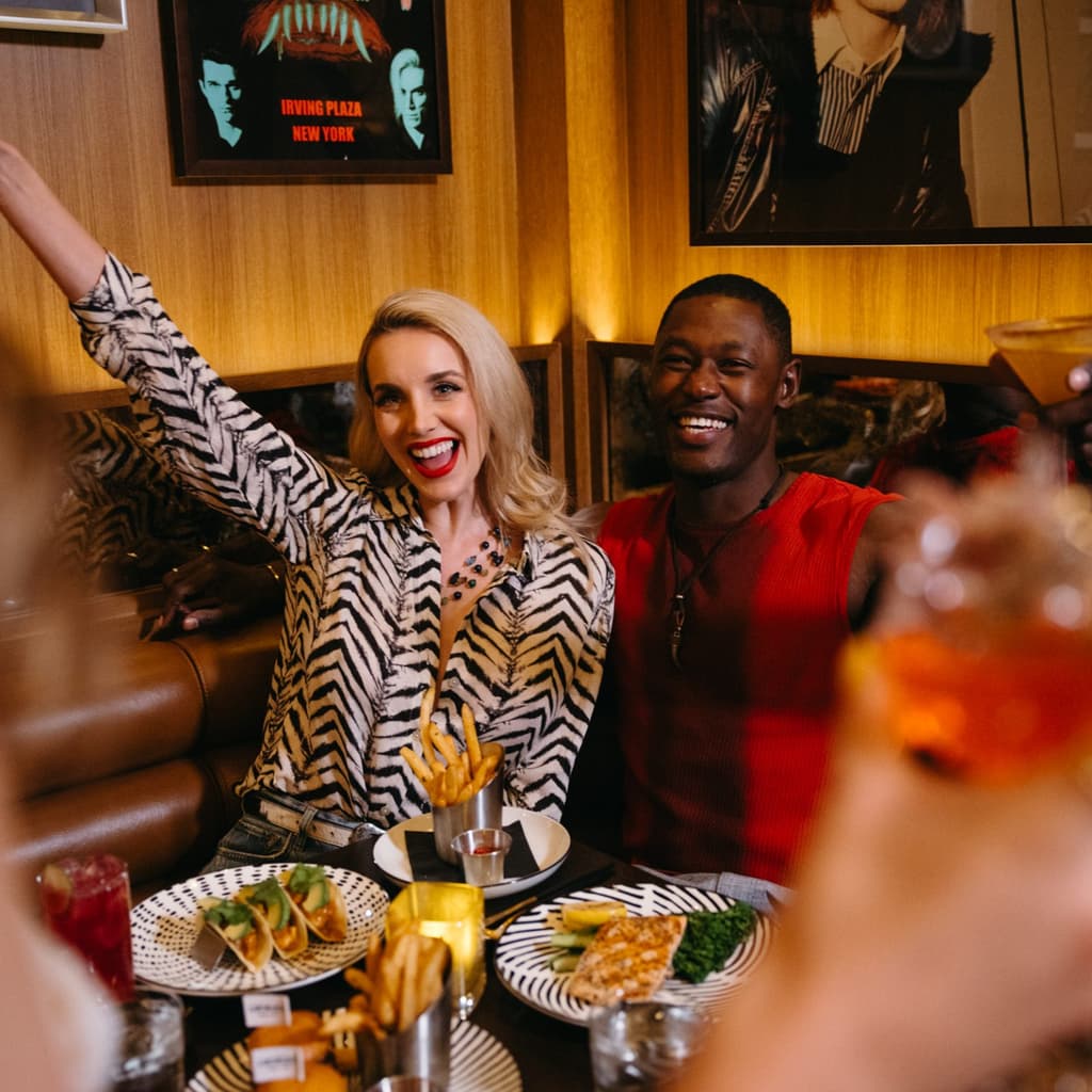 Luckley Tavern & Grill